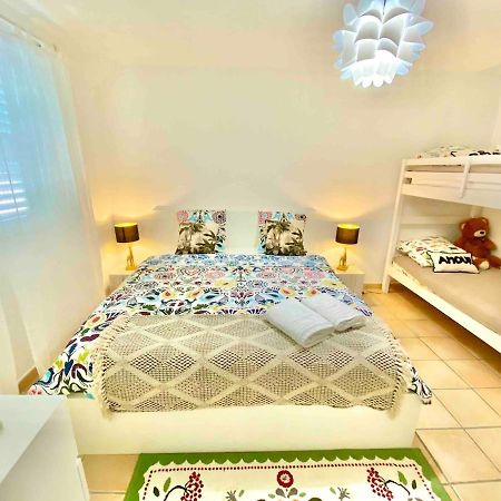 Villa Magellan, Walkable Orient Bay Beach, Private Pool Esterno foto